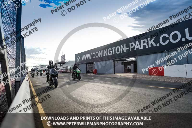 donington no limits trackday;donington park photographs;donington trackday photographs;no limits trackdays;peter wileman photography;trackday digital images;trackday photos